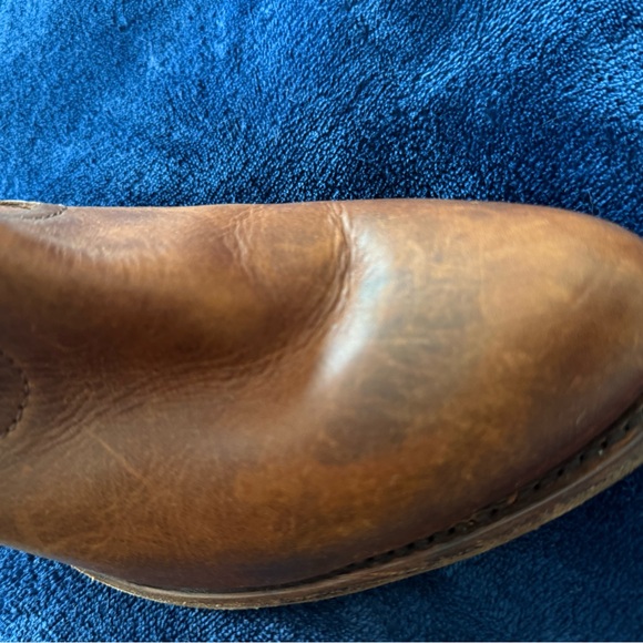 Frye Leather Ankle Boots - size 9 - Picture 8 of 9